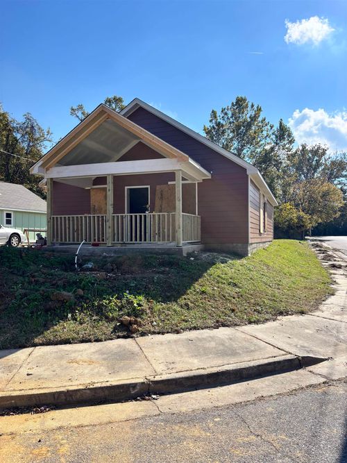 589 Gilleas Rd, Memphis, TN, 38109-3103 | Card Image