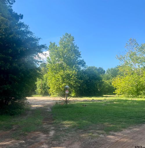 235 County Road 1630, Rusk, TX, 75785-3695 | Card Image