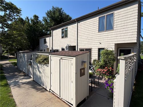 91 Windward Ln, Bristol, RI, 02809-1546 | Card Image