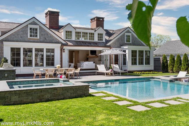 43 Peases Point Way S, House other with 4 bedrooms, 7 bathrooms and null parking in Edgartown MA | Image 11