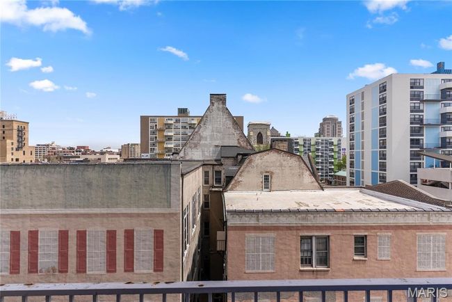 Property's view of city | Image 27