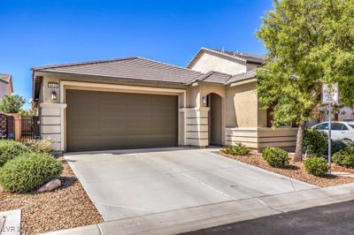 6419 Holland Hills Street, House other with 3 bedrooms, 2 bathrooms and null parking in Las Vegas NV | Image 1