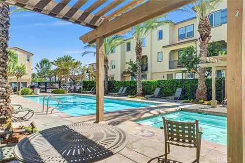 12473 Constellation St, Eastvale, CA, 91752-3725 | Card Image