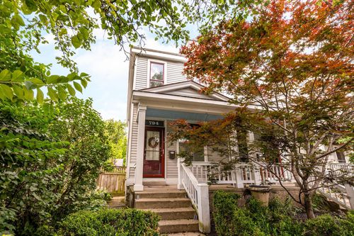 794 Hamlet St, Columbus, OH, 43215-1536 | Card Image