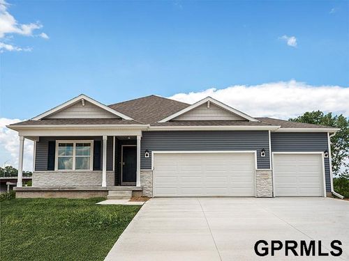 18814 Ogden St, Elkhorn, NE, 68022-4349 | Card Image