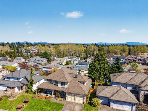 24216 129th Ave Se, Kent, WA, 98030-5087 | Card Image
