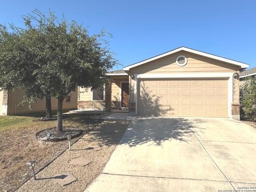 7699 Paraiso Hvn, Boerne, TX, 78015-4816 | Card Image