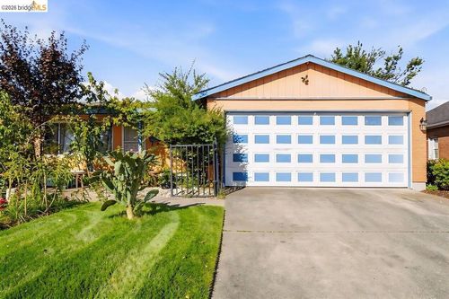 145 Rounds St, Vallejo, CA, 94589-2031 | Card Image