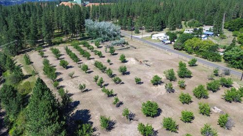 1244 Peachcrest Rd, Kettle Falls, WA, 99141-8792 | Card Image