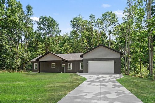 74777 Ridgeway, Lawton, MI, 49065-9266 | Card Image