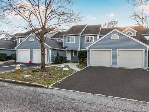 75 Colby Ln, Briarcliff Manor, NY, 10510-1749 | Card Image
