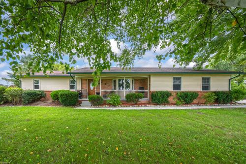 9505 Dolan Rd, Columbus, MI, 48063-1204 | Card Image