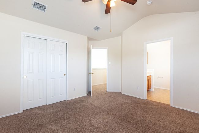 494 Sampson, House other with 4 bedrooms, 3 bathrooms and 4 parking in Kyle TX | Image 25