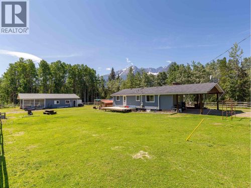5933 Raceway Rd, Smithers, BC, V0J2N1 | Card Image