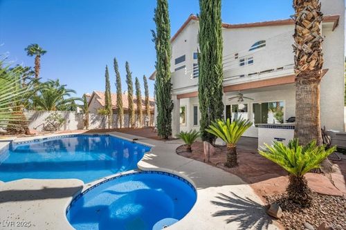 8420 Haven Brook Ct, Las Vegas, NV, 89128-7120 | Card Image