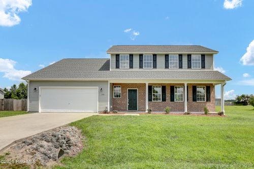 102 Hardin Dr, Maysville, NC, 28555-9378 | Card Image