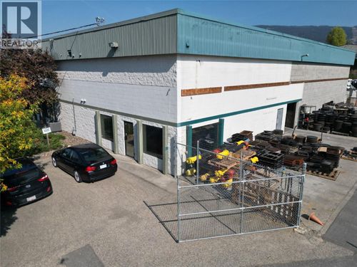 921 Waddington Dr, Vernon, BC, V1T9E2 | Card Image
