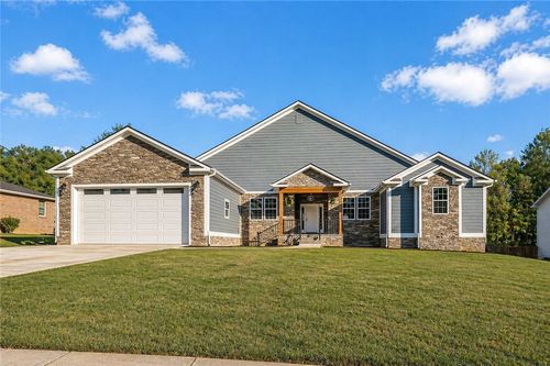 303 Regency Cir, Anderson, SC, 29625-2536 | Card Image