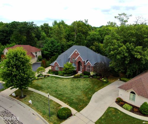 3339 Swan Ridge Ln, Maumee, OH, 43537-9414 | Card Image