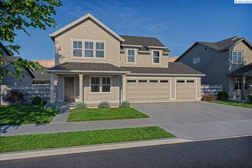 5705 Road 122, Pasco, WA, 99301-6333 | Card Image