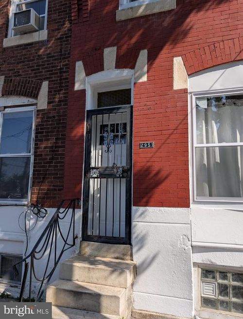 2951 Gerritt St, PHILADELPHIA, PA, 19146-3513 | Card Image