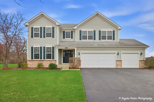 1963 Sycamore Ln, Island Lake, IL, 60042-8840 | Card Image