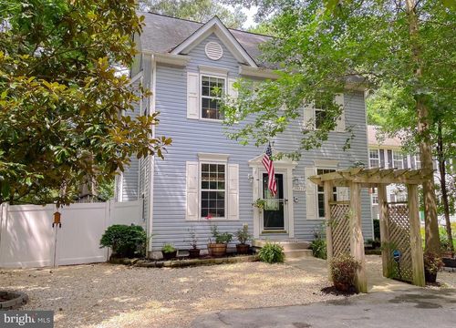 19137 Lake Dr, LEONARDTOWN, MD, 20650-6058 | Card Image