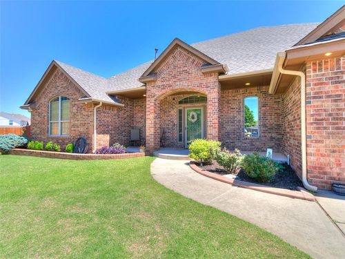 10801 Nw 118th Pl, Yukon, OK, 73099-8154 | Card Image