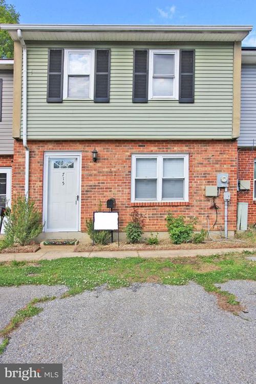 715 Kilgor Ct, NEWARK, DE, 19702-4068 | Card Image