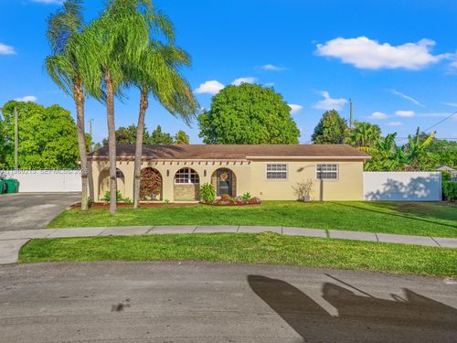 3605 Sw 122nd Pl, Miami, FL, 33175-3037 | Card Image