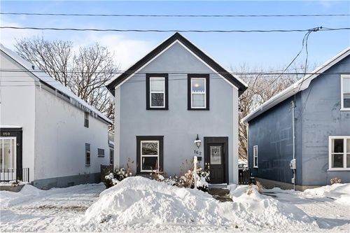162 Alice St, Guelph, ON, N1E3A1 | Card Image