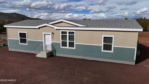 393 E Greenbriar Dr, Williams, AZ, 86046-8924 | Card Image
