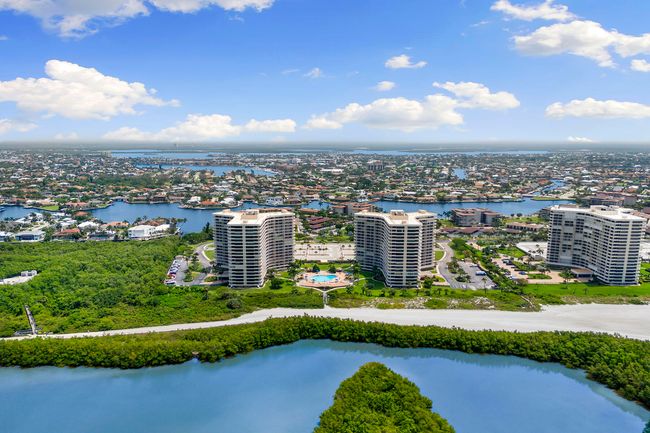 APT-1208 - 440 Seaview Ct, Condo with 2 bedrooms, 2 bathrooms and null parking in MARCO ISLAND FL | Image 47