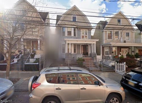 127 Duncan Ave, Jersey City, NJ, 07306-6008 | Card Image