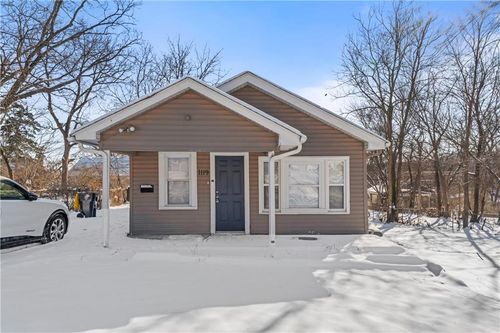 1119 E 84th St, Kansas City, MO, 64131-2549 | Card Image