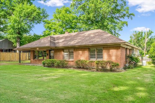293 Cecilia Dr, Memphis, TN, 38117-1810 | Card Image