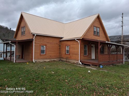 253 E Main St, Westfield, PA, 16950-1606 | Card Image