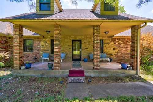828 Sw 2nd Ave, Washington, OK, 73093-9127 | Card Image