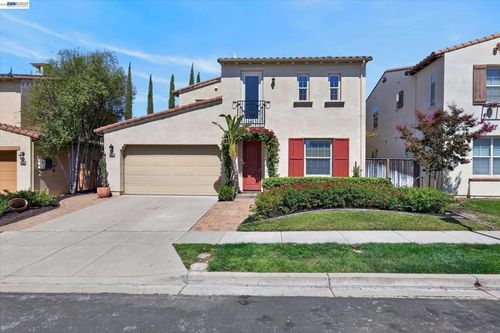 8307 Saturn Park Dr, San Ramon, CA, 94582-5140 | Card Image