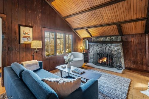 7 Hillside Rd, Sparta, NJ, 07871-2013 | Card Image