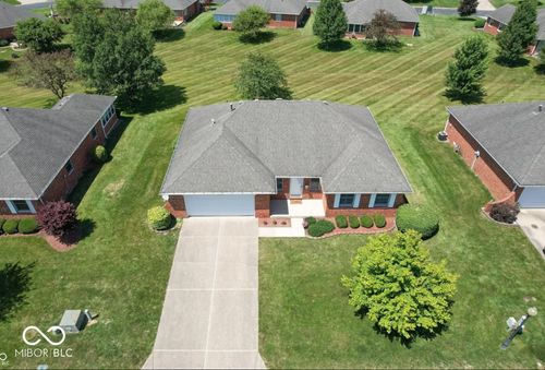 370 Vinewood Dr S, Brownsburg, IN, 46112-2039 | Card Image