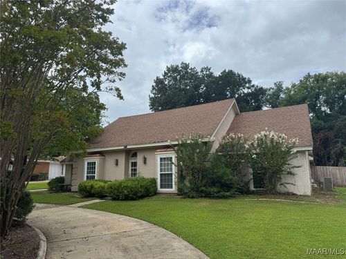 6525 Eastwood Glen Dr, Montgomery, AL, 36117-4707 | Card Image