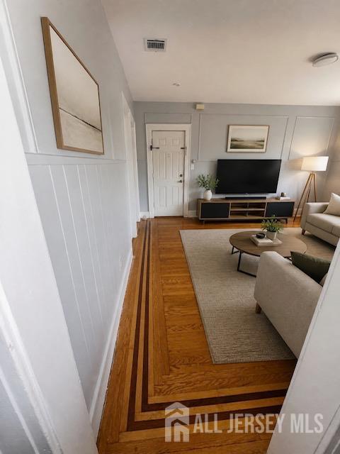 Residential Lease in Newark 3