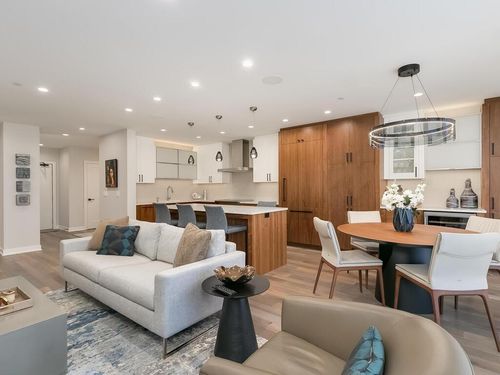 apt-1107-1201 Yale Pl, Minneapolis, MN, 55403-1958 | Card Image