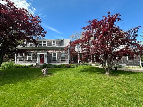 85 Summit St, Halifax, MA, 02338-1605 | Card Image