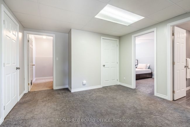 38 Pentland Rd, House other with 3 bedrooms, 3 bathrooms and 2 parking in Waterdown ON | Image 23