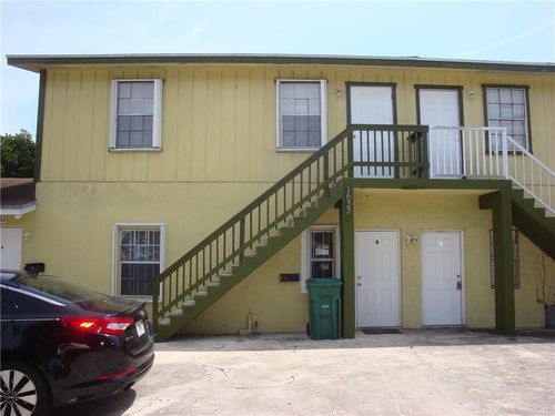 b-1633 W 28th St, Riviera Beach, FL, 33404-4026 | Card Image