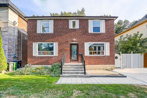 229 Empress Ave, North York, ON, M2N3V1 | Card Image