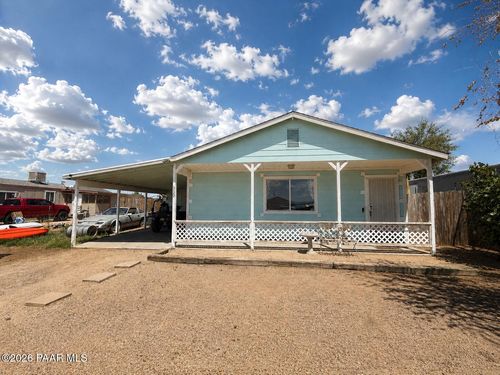 330 W Arrowhead Dr, Paulden, AZ, 86334-2815 | Card Image