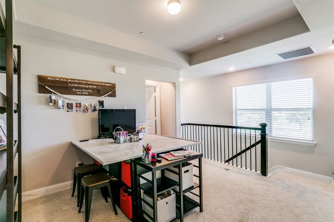 1052 Foxglove Dr, Townhouse with 3 bedrooms, 3 bathrooms and null parking in Carrollton TX | Image 13